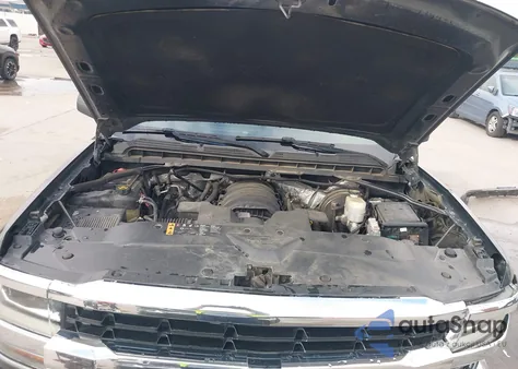 2018 Chevrolet Silverado 1500 1Lt from USA, damaged, VIN 3GCPCREC3JG177717